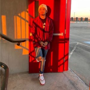 Meet your Posher, Aian